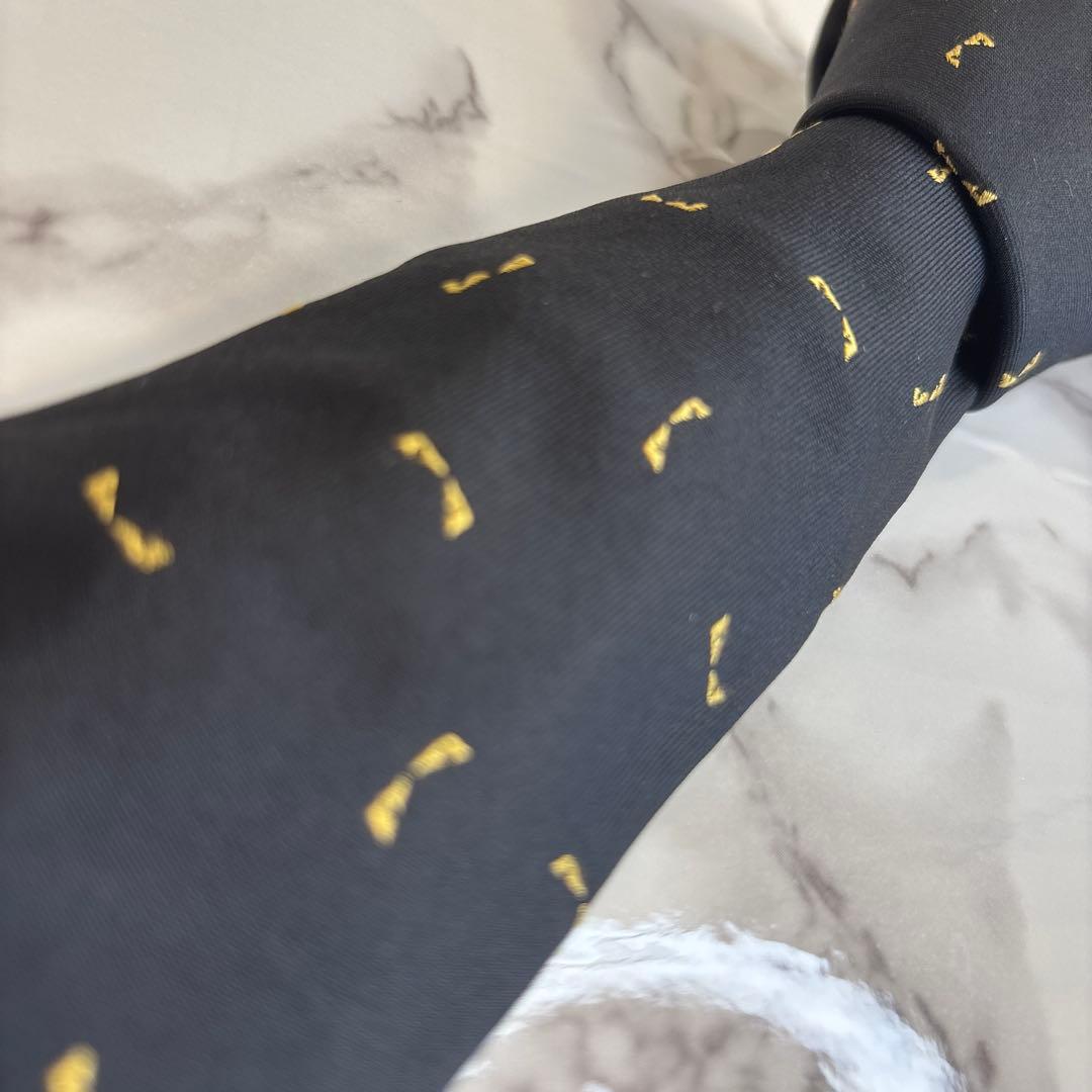 【タグ&袋付】FENDI ネクタイ　ブラック　黒色　バグズアイ　モンスター