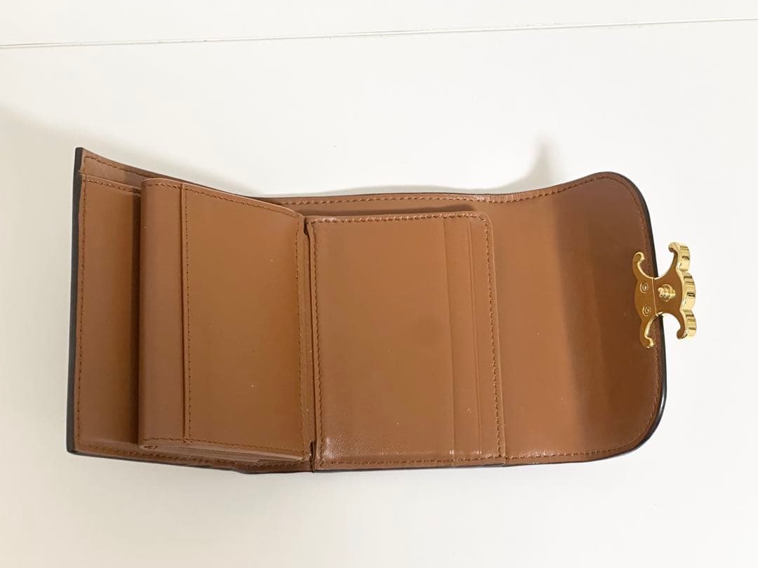 【値下げしました】チェック柄 三つ折り財布 ゴールド金具