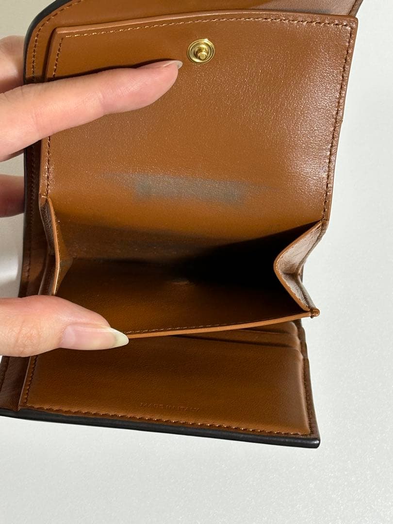 【値下げしました】チェック柄 三つ折り財布 ゴールド金具