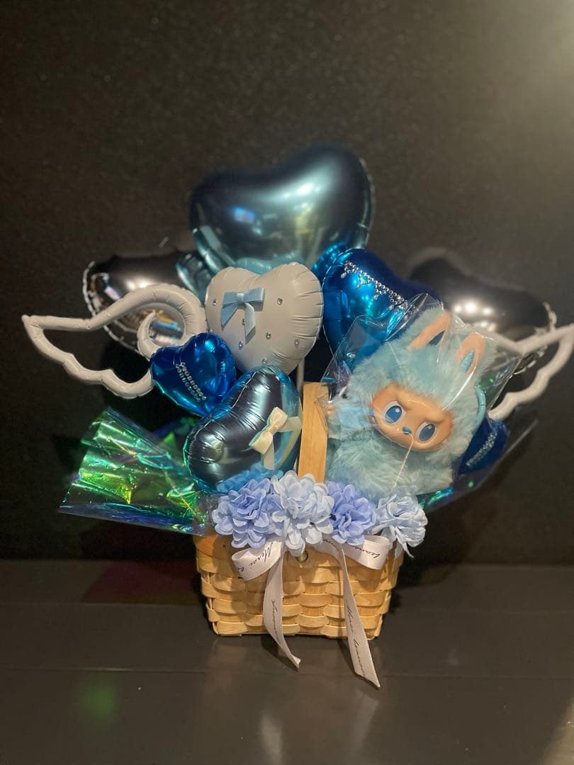 バルーンブーケ花束　水色×ラブブ　一点のみ