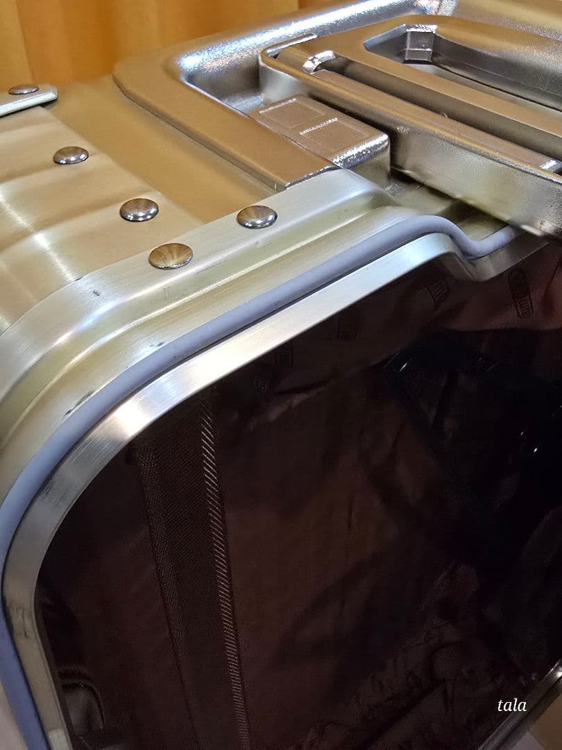 RIMOWA リモワ トパーズ ゴールド プルタブ TSAロック サイドハンドル