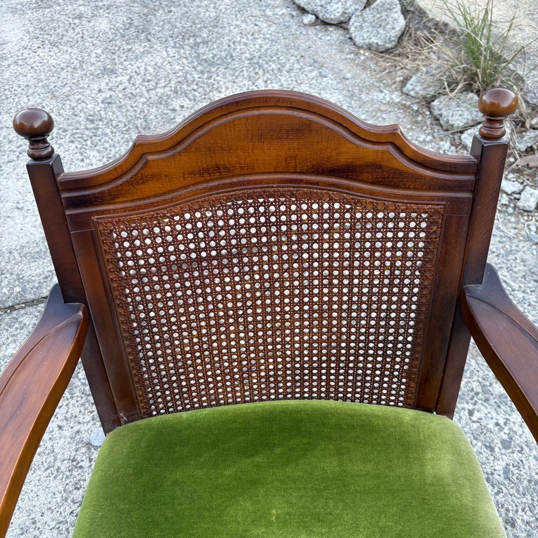 寺222 美品 オールドカリモク ラタンチェア モケットグリーン ②