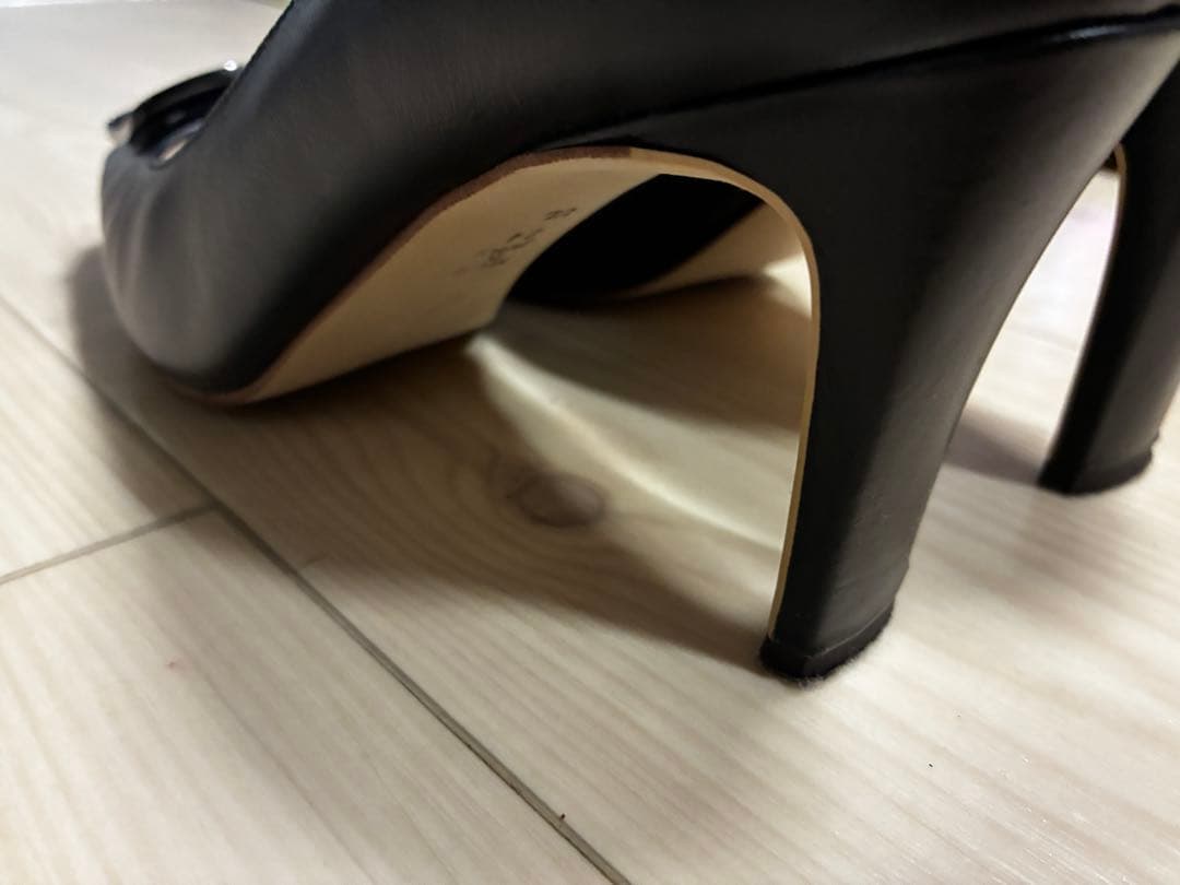 【箱無し美品】DIANA 24.5cm板ヒール パンプス