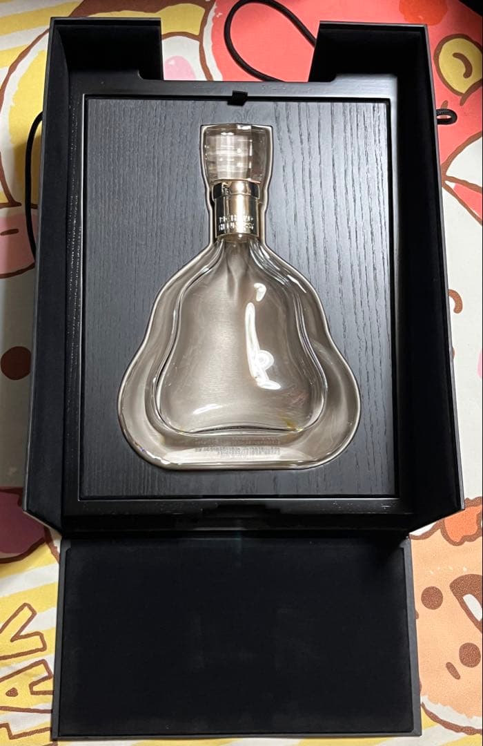 最終お値下げ ヘネシー リシャール 空瓶 化粧箱 外箱付き