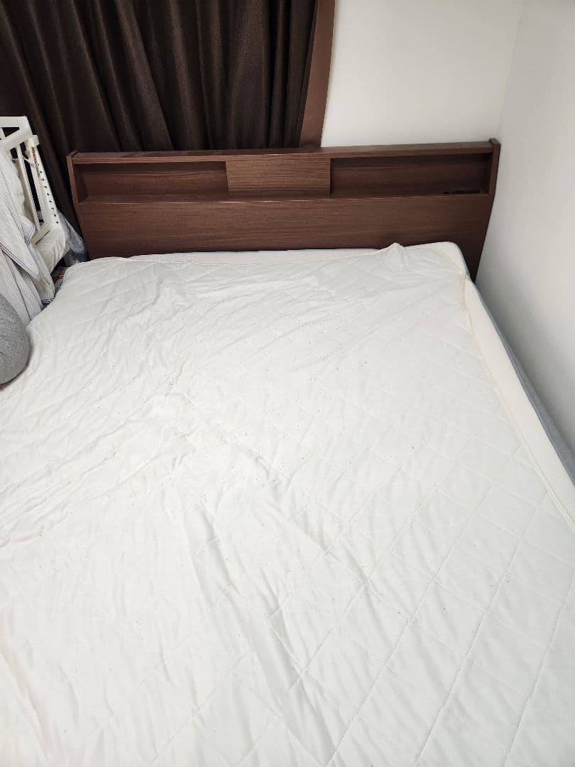 ニトリ ブラウン ベットフレーム クイーンサイズ