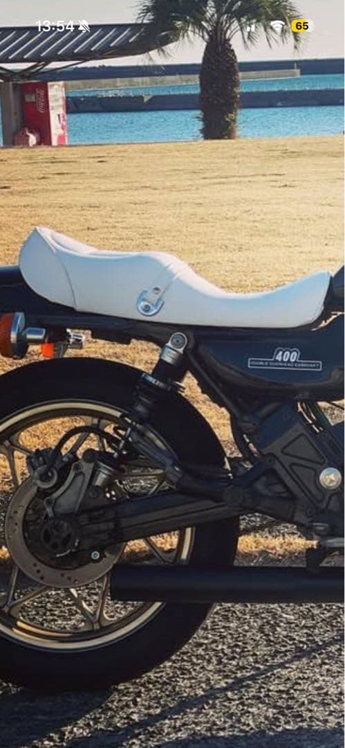 ゼファー400 χ zeus ゼウス製　バナナシート