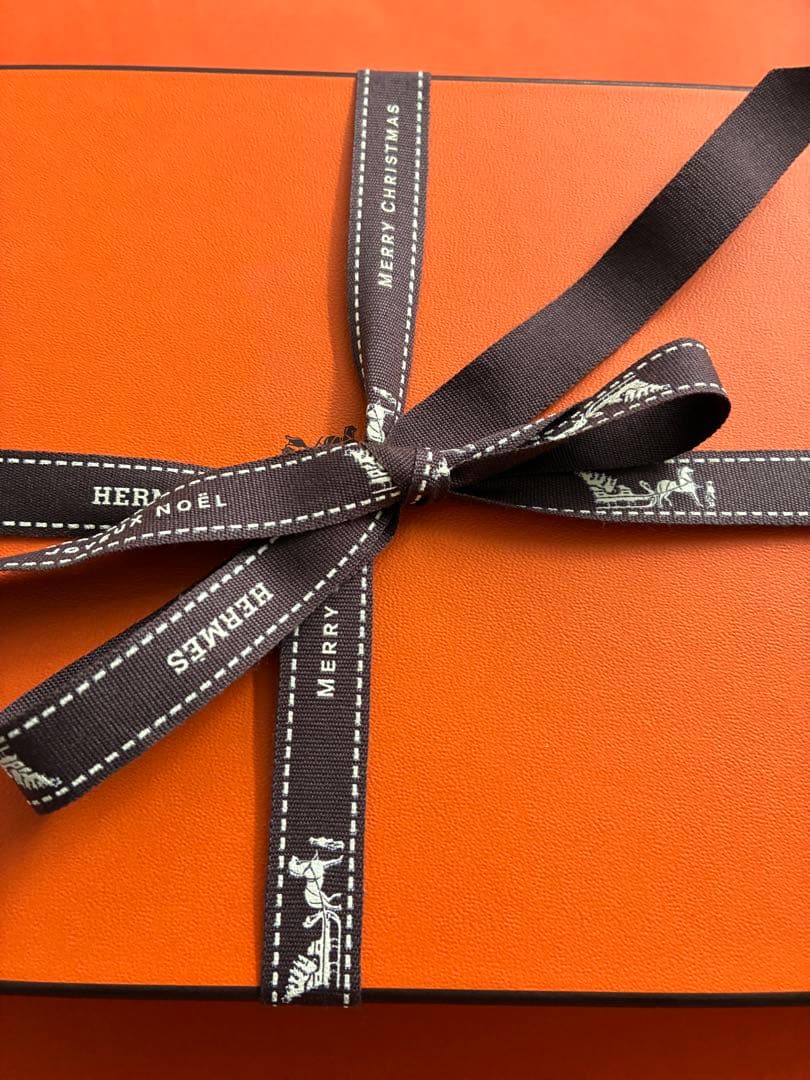 お値下げ☆シルクイン コンパクト☆1番人気【エトープ】正規購入 新品定価以下