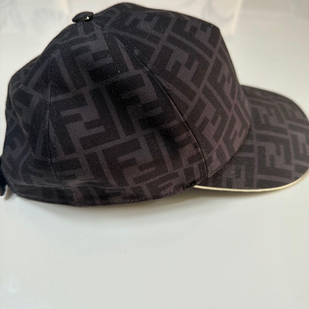 最終お値下げ正規品フェンディFENDI帽子FF柄キャップ帽ハットズッカ柄