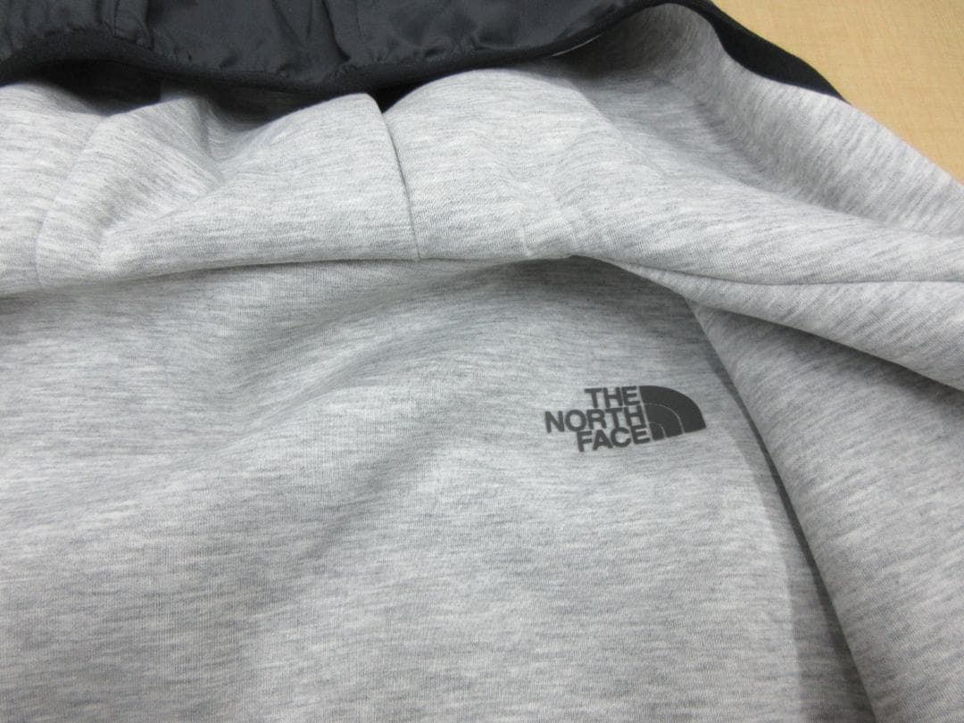 THE NORTH FACEノースフェイス　リバーシブルジャケットNT62186