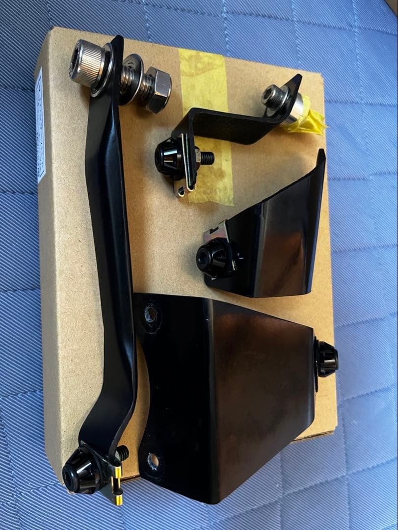 レオパルド製 カーボンアンダーカウル　z900rs