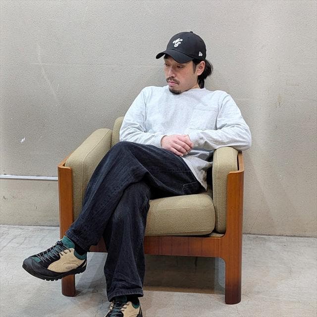 天童木工のHacoヴィンテージチークイージーチェア①