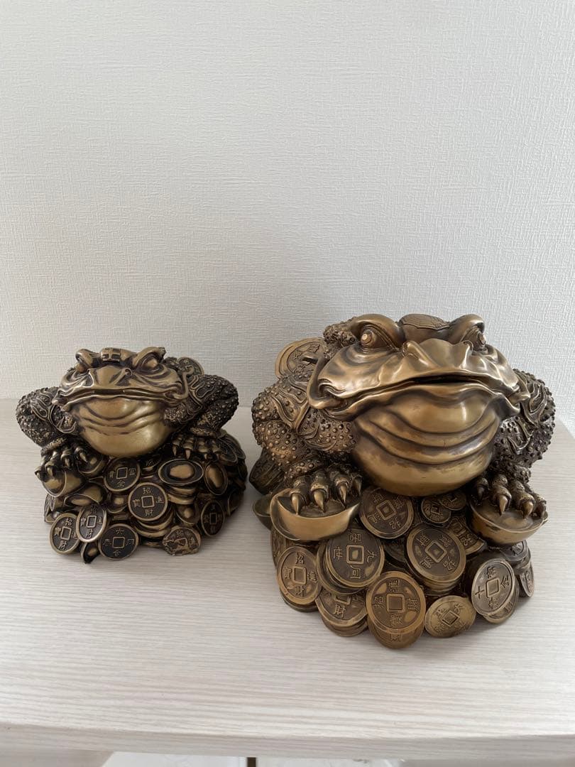 カエル　置物　縁起物　風水