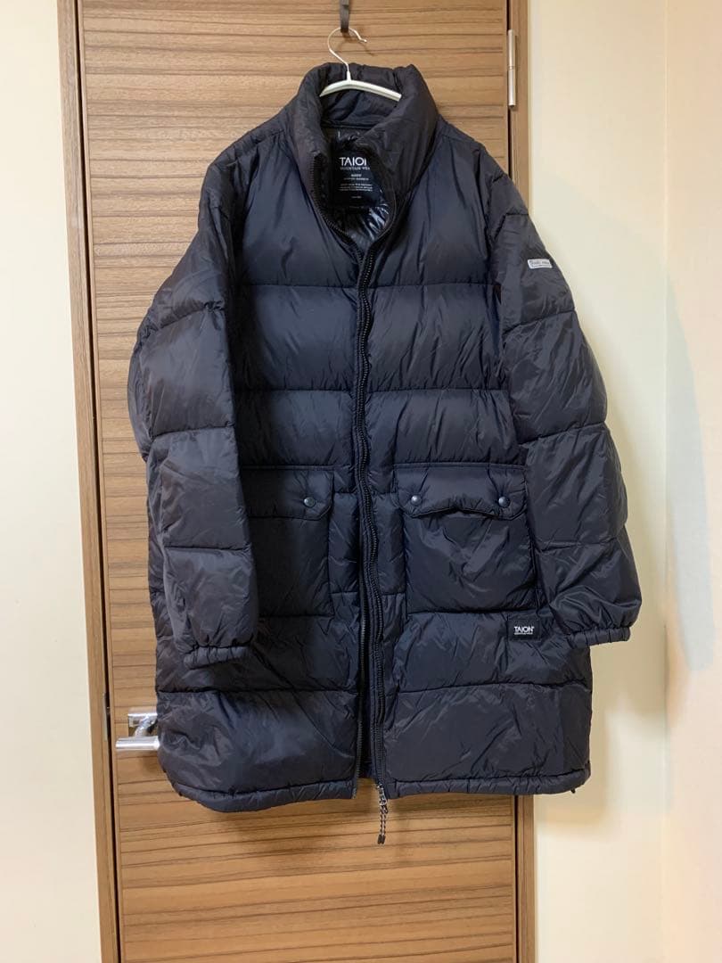 別注　TAION×fredy emue ボリュームダウンコート　黒　ブラック