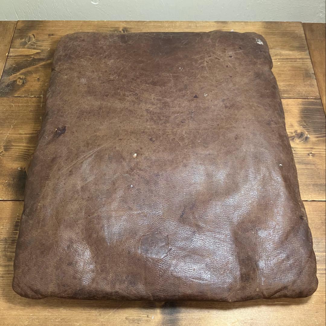 ヴィンテージ 革 座布団 2枚