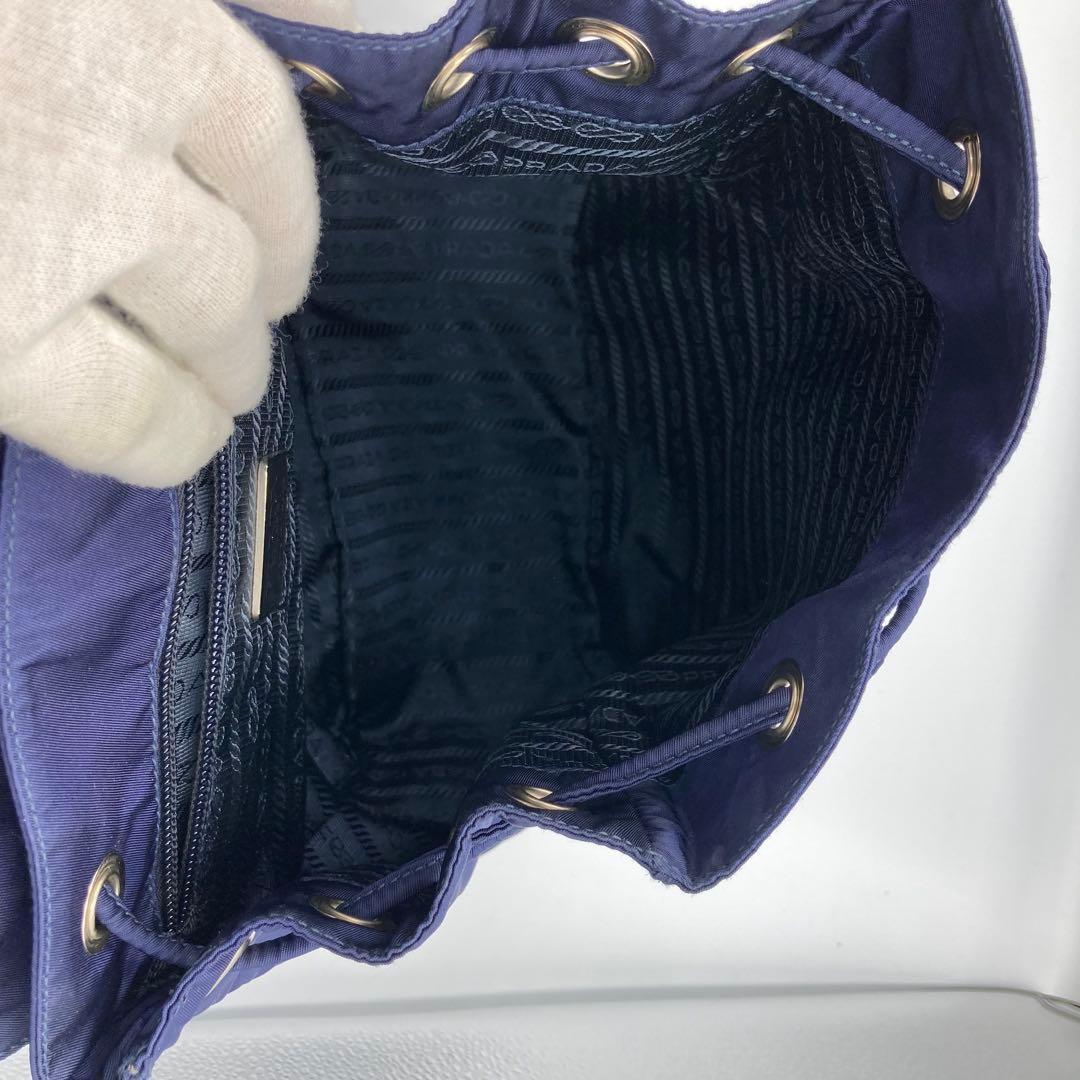 ！極美品！　PRADA プラダ　バックパック　リュック　ネイビー