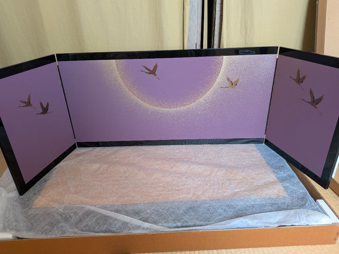 紫色 鶴の飾り用屏風　雛飾り台セット