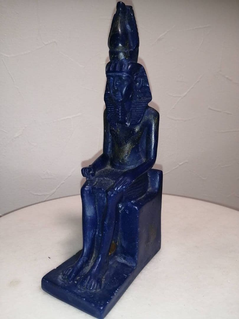 エジプト ラピスラズリ ファラオ 像