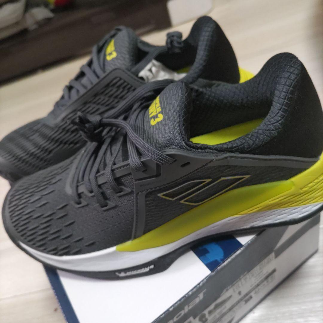 専用品　バボラ　テニスシューズ　25.5cm