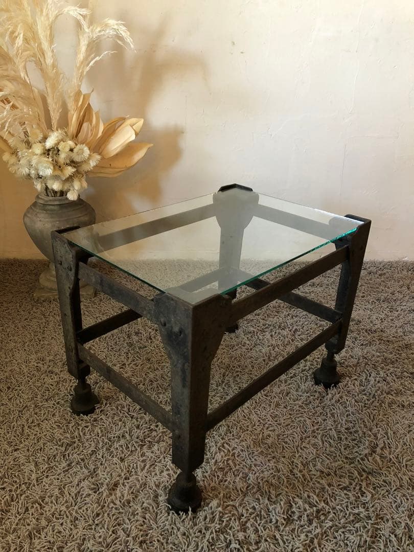 アンティーク/ビンテージ 鉄製ミニテーブル 工業系 古民家 レトロ 配送料込み