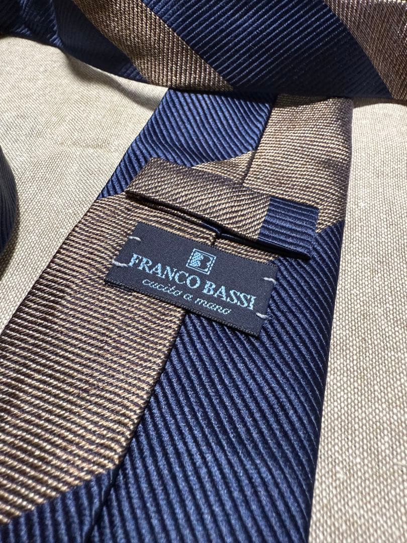 【美品】FRANCO BASSI／ブロックストライプ／ネイビー／ベージュゴールド