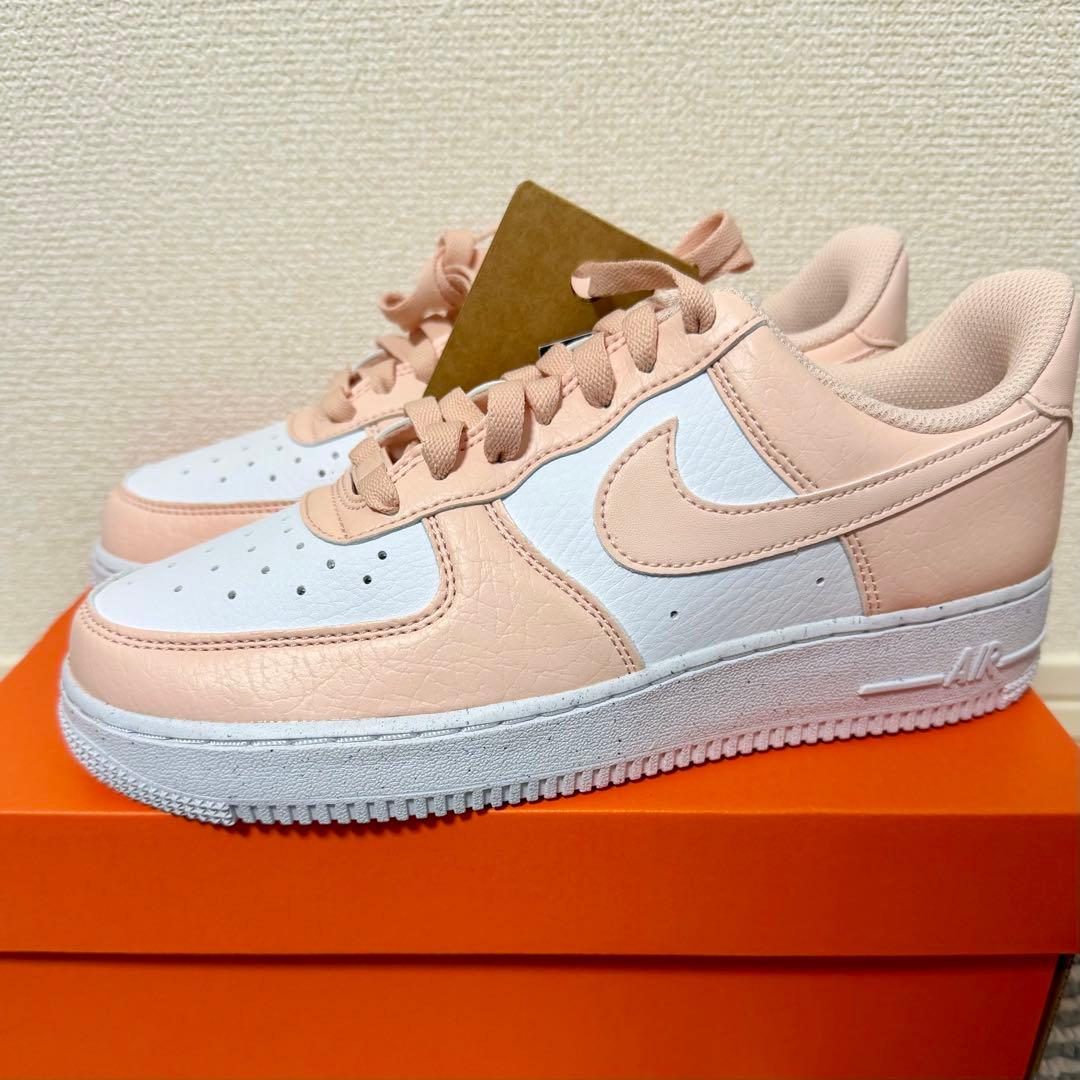 【新品】ナイキ スニーカー エアフォース1 DV3808-111 24.5cm