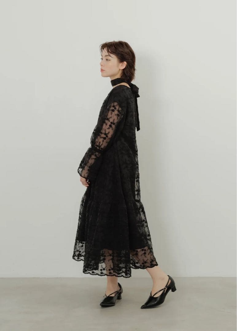 YOURMLE ブラックレースフレアスリーブワンピース