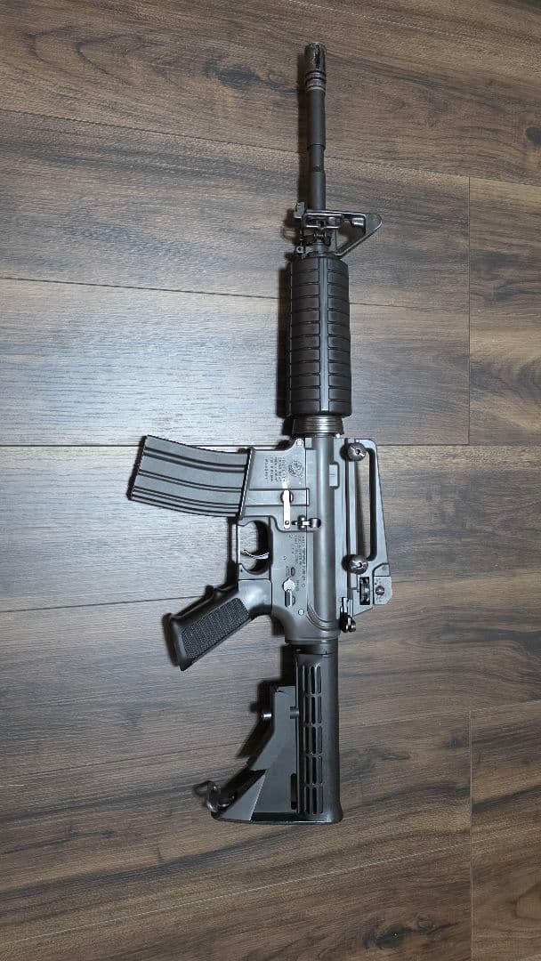 【動作OK】東京マルイ M4A1カービン　18禁