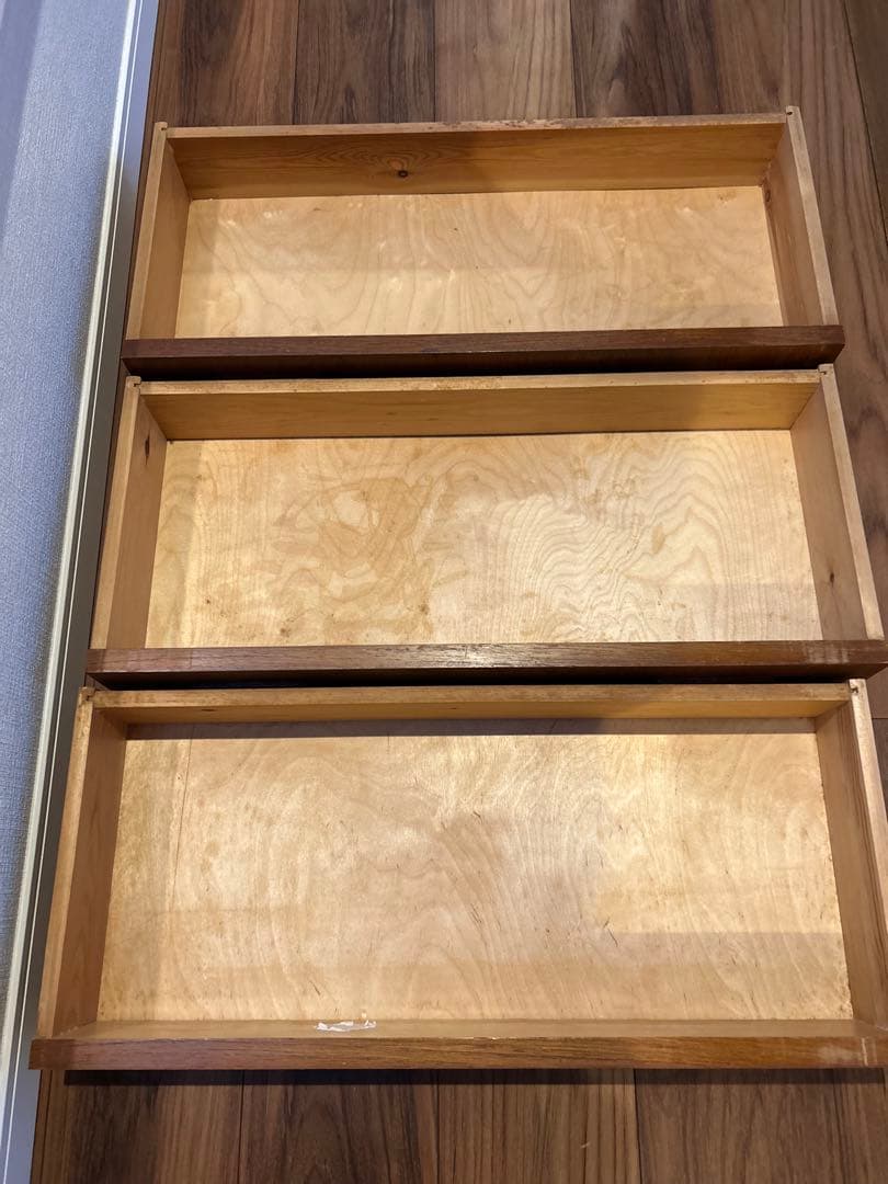 デンマーク　チーク　3段チェスト　スモールチェスト　北欧家具　ヴィンテージ