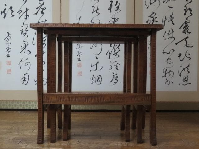 伝統工芸 軽井沢彫り『桜・松・竹』彫刻 3つ組 ネストテーブル/サイドテーブル