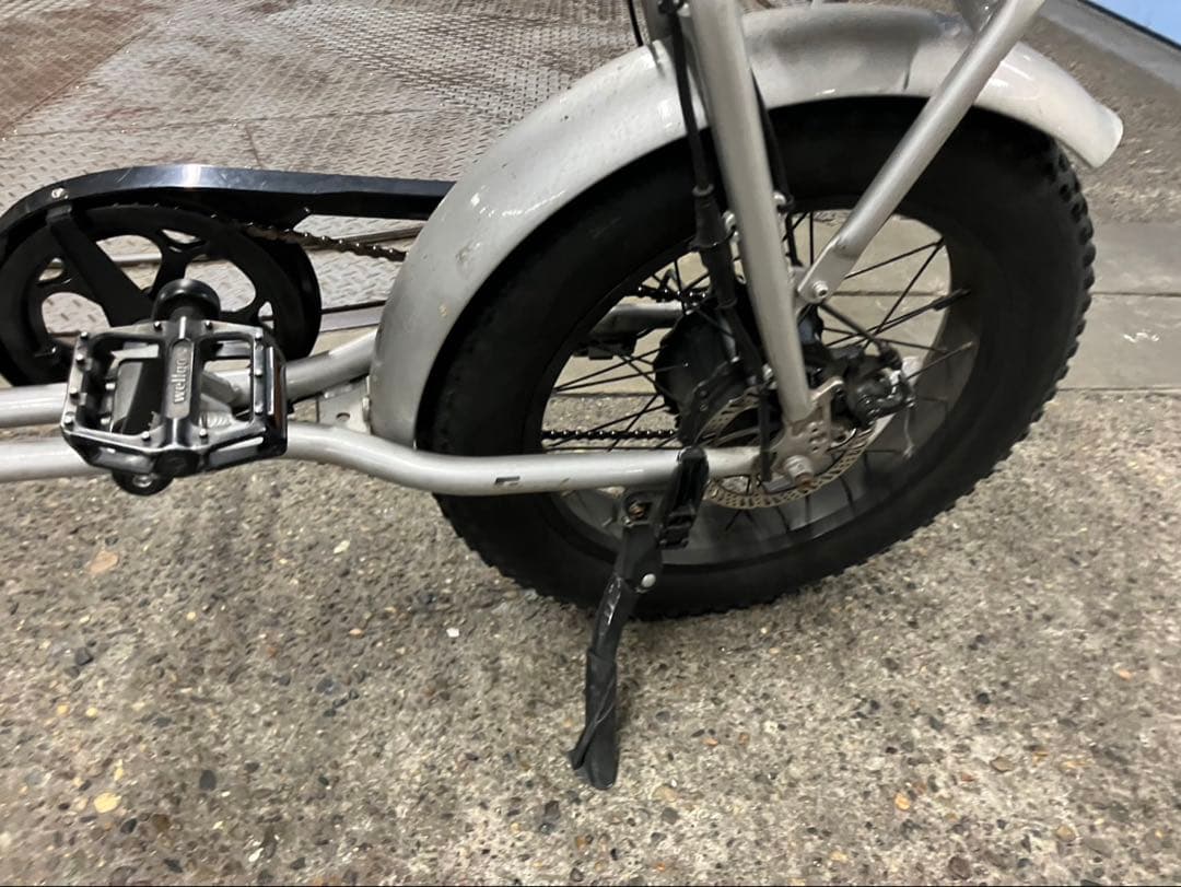 FLOWバイク（シルバー）