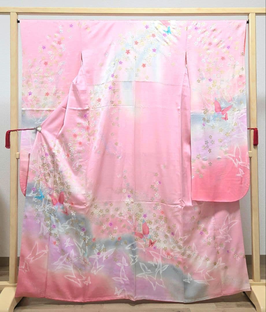 B◆着物くつろぎ 蝶々模様 金銀彩 ピンク 桜 袷 正絹 成人式 振袖 着物