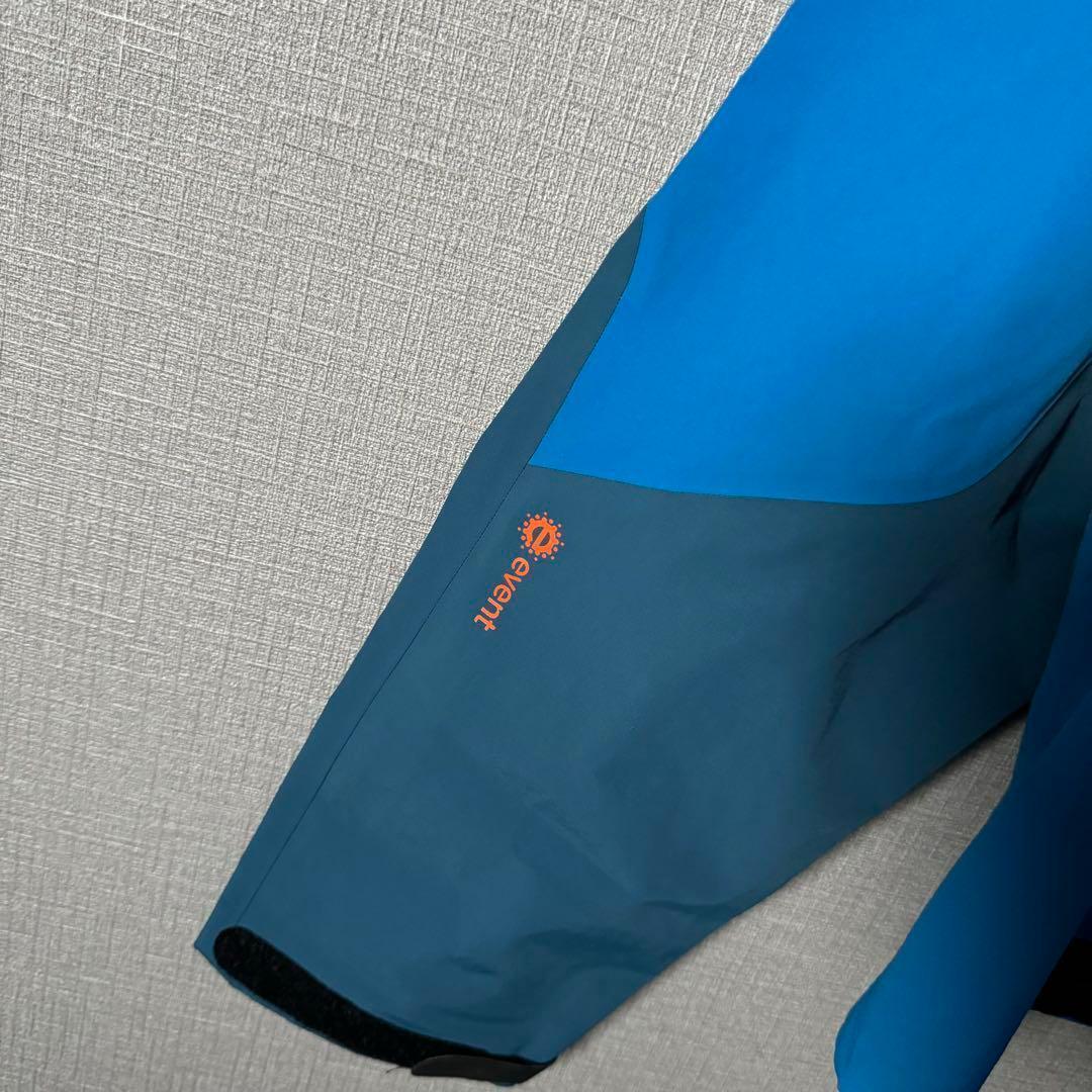 【新品・タグ付】WESTCOMB メンブレン Mirage Hoody M〜L