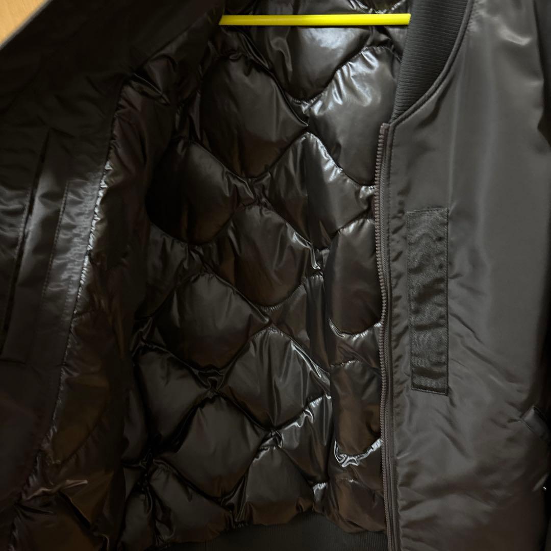 ユ*ー様 UNIQLO+J MA-1ジャケット ダークグレー