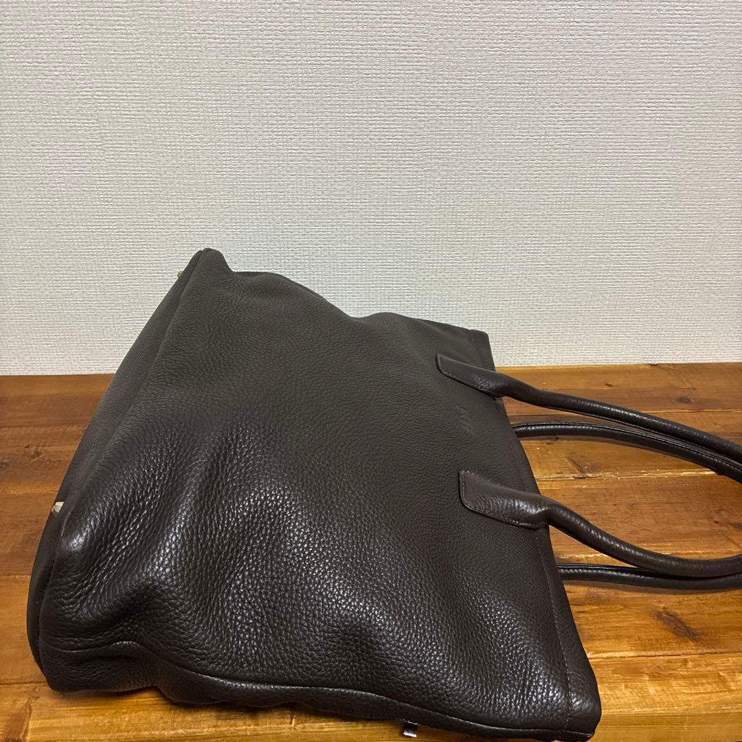 BREE ブリー A4収納 肩掛け可　ビジネスバッグ トートバッグ レザー 本革