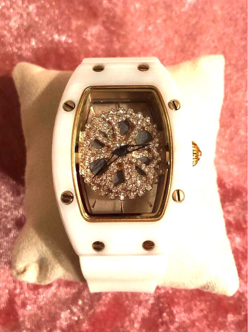 【入手困難】⭐️アンコキーヌ⭐️腕時計⭐️レクタングル⭐️ゴールドカラー⭐️