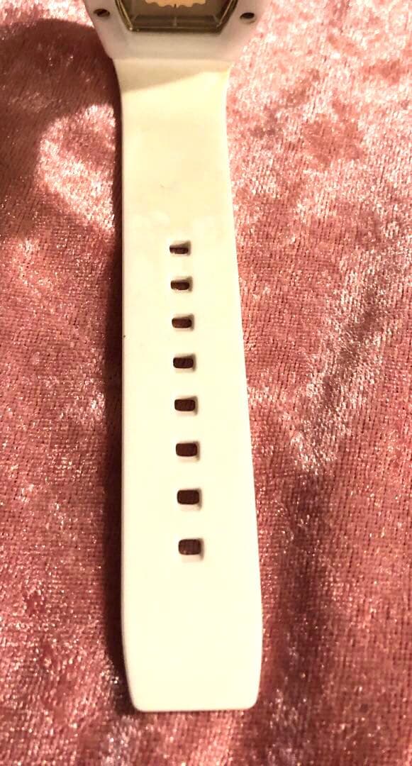 【入手困難】⭐️アンコキーヌ⭐️腕時計⭐️レクタングル⭐️ゴールドカラー⭐️