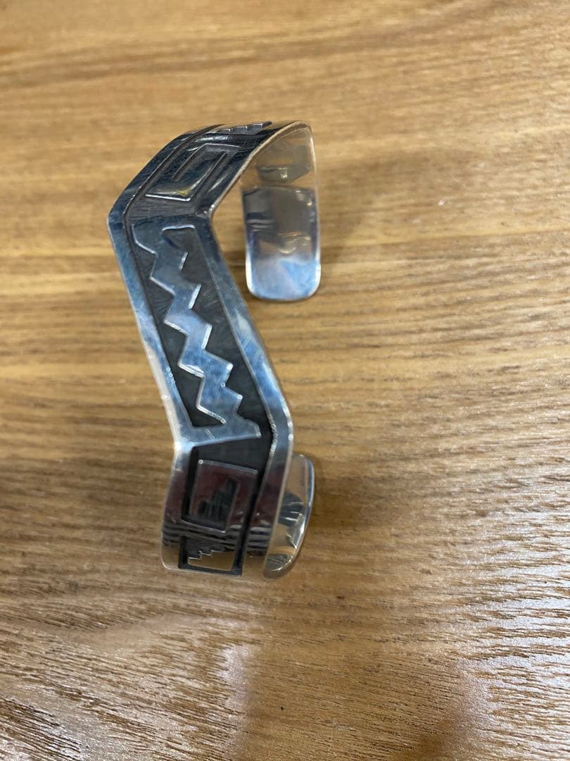 HOPIバングル　インディアンジュエリー