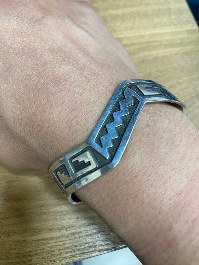 HOPIバングル　インディアンジュエリー