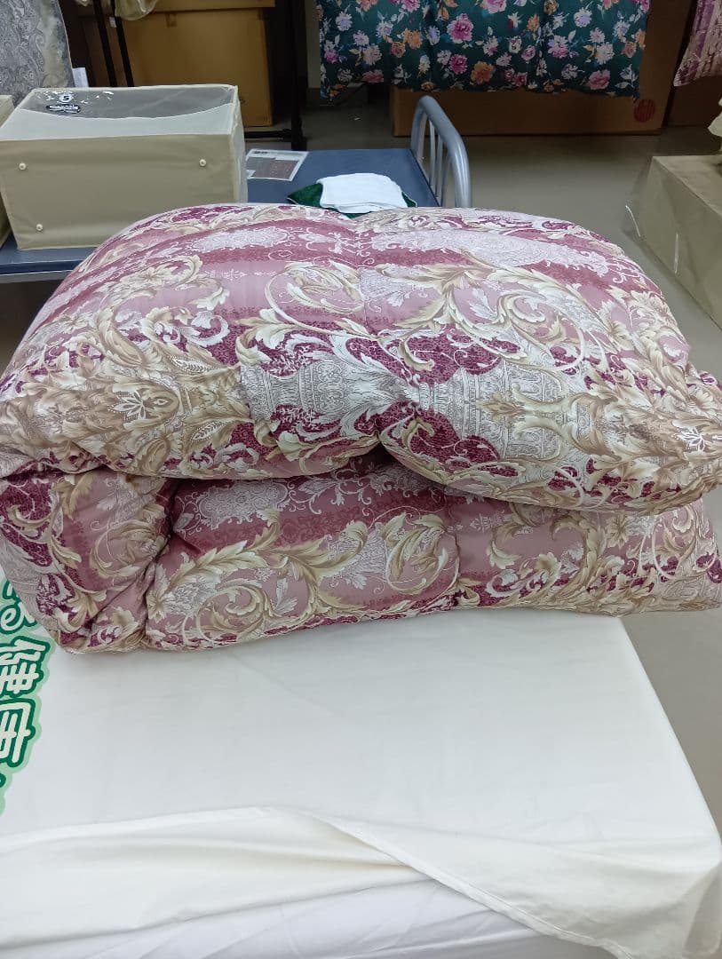 増量羽毛布団フランス産ホワイトダックダウン90%1.3kg入り150x210cm