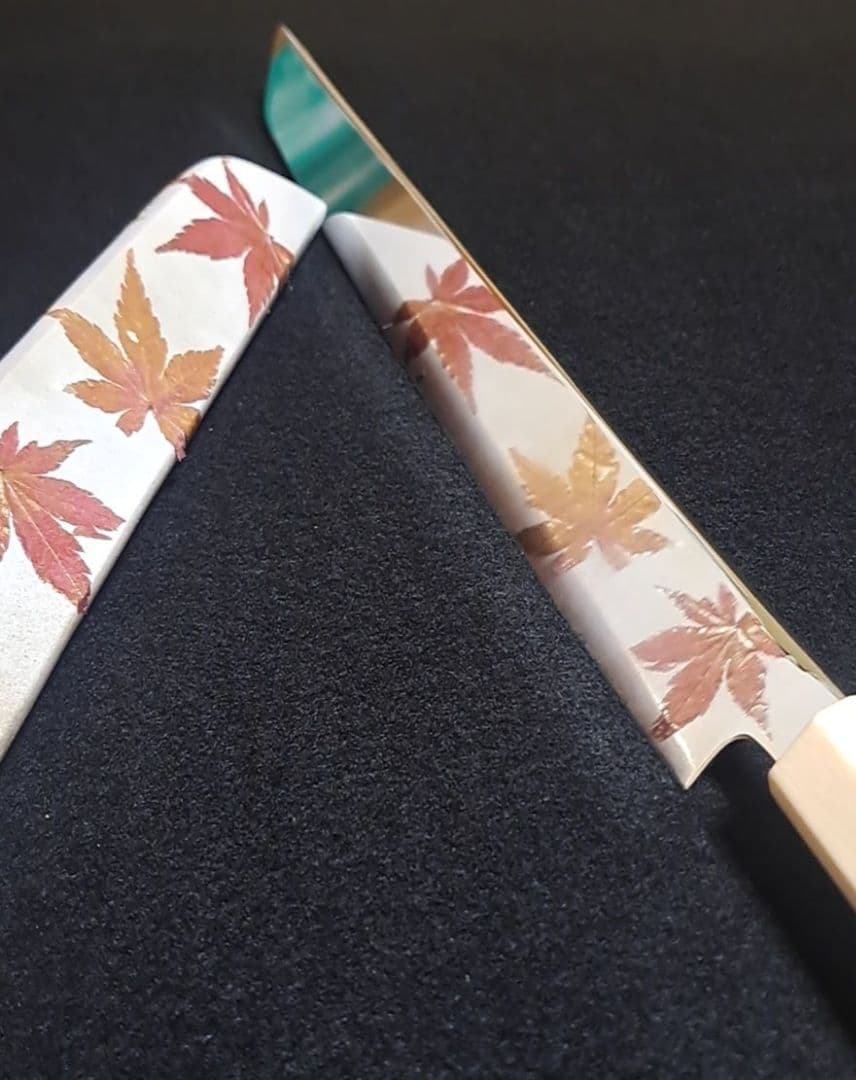 ぐ*ー様 ステン本焼 先丸 尺寸 V金10号 全鏡面仕上げ 刺身包丁 和包丁 鞘