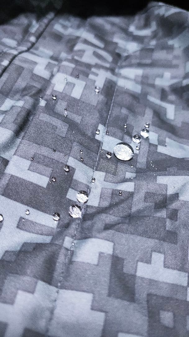 【コロンビア Columbia】 スノーボードウェア メンズ 総柄