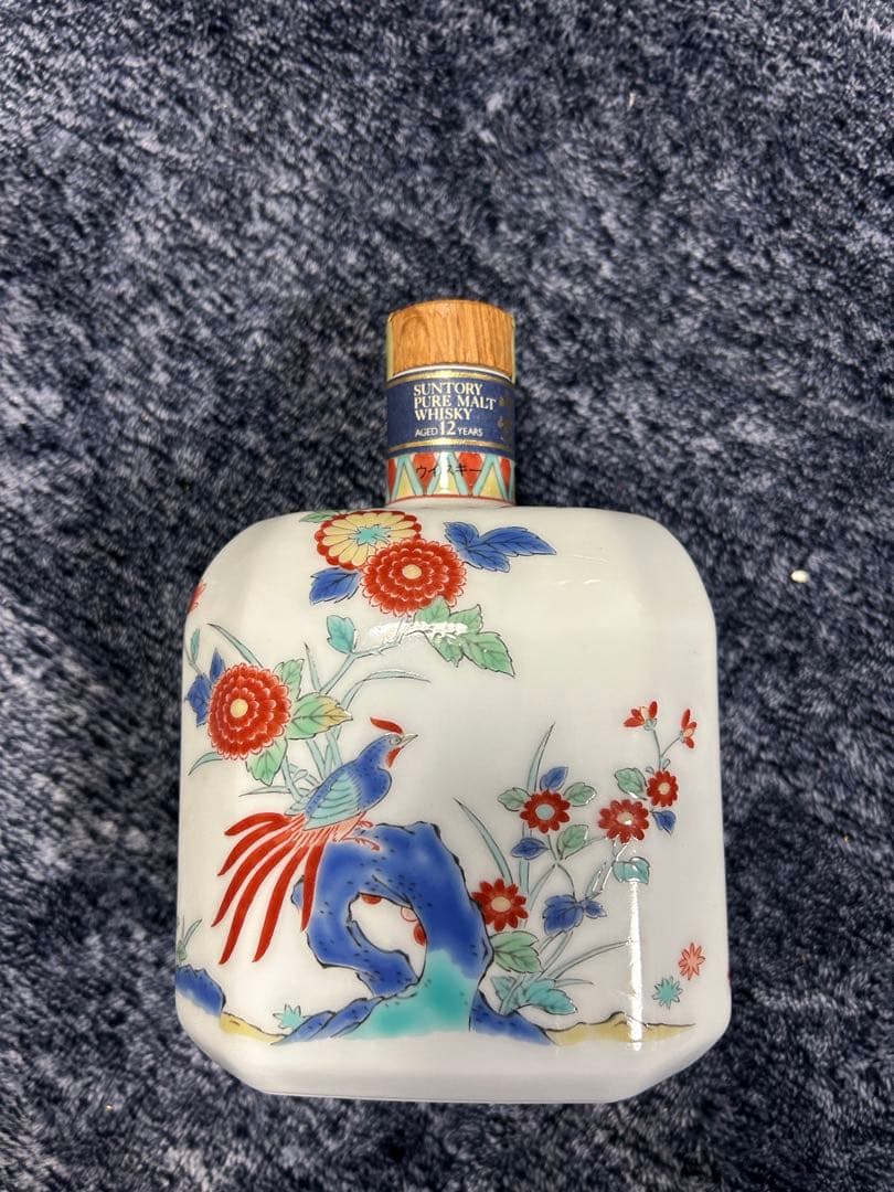 サントリー山崎12年　有田焼ピュアモルト
