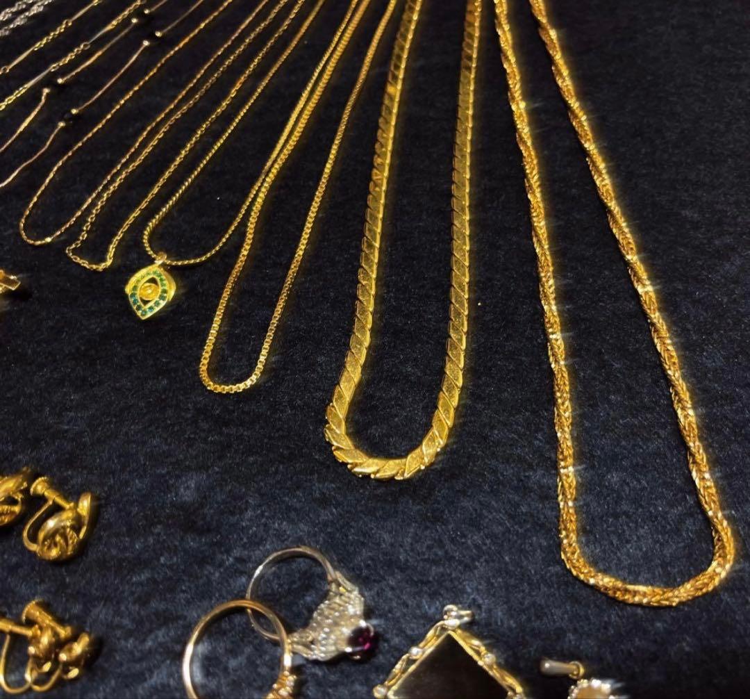 アクセサリー　イミテーション　まとめ　遺品整理　生前整理