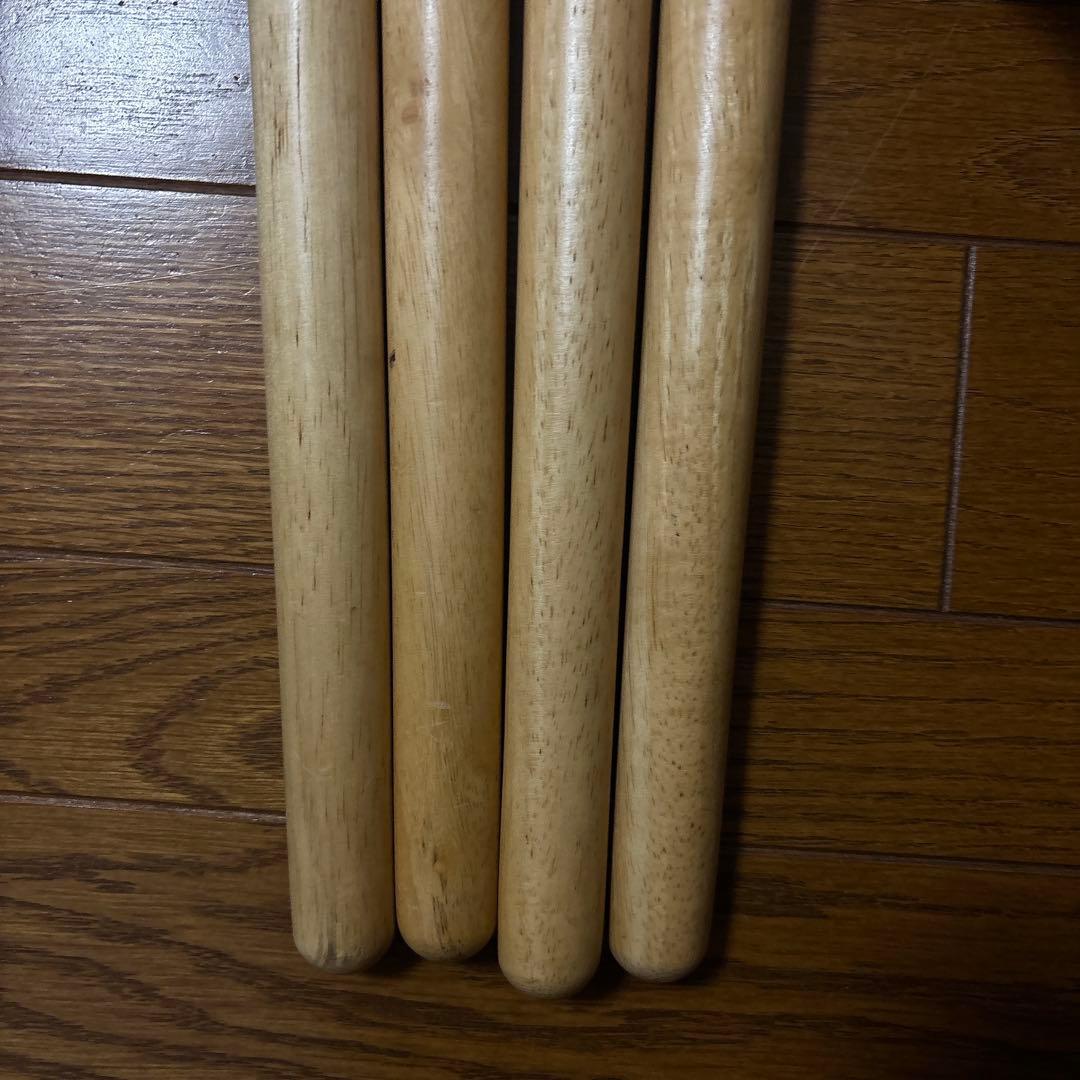 美品】オシャレ ラウンド カフェテーブル オーク材 丸 ４本脚 北欧ハイテーブル