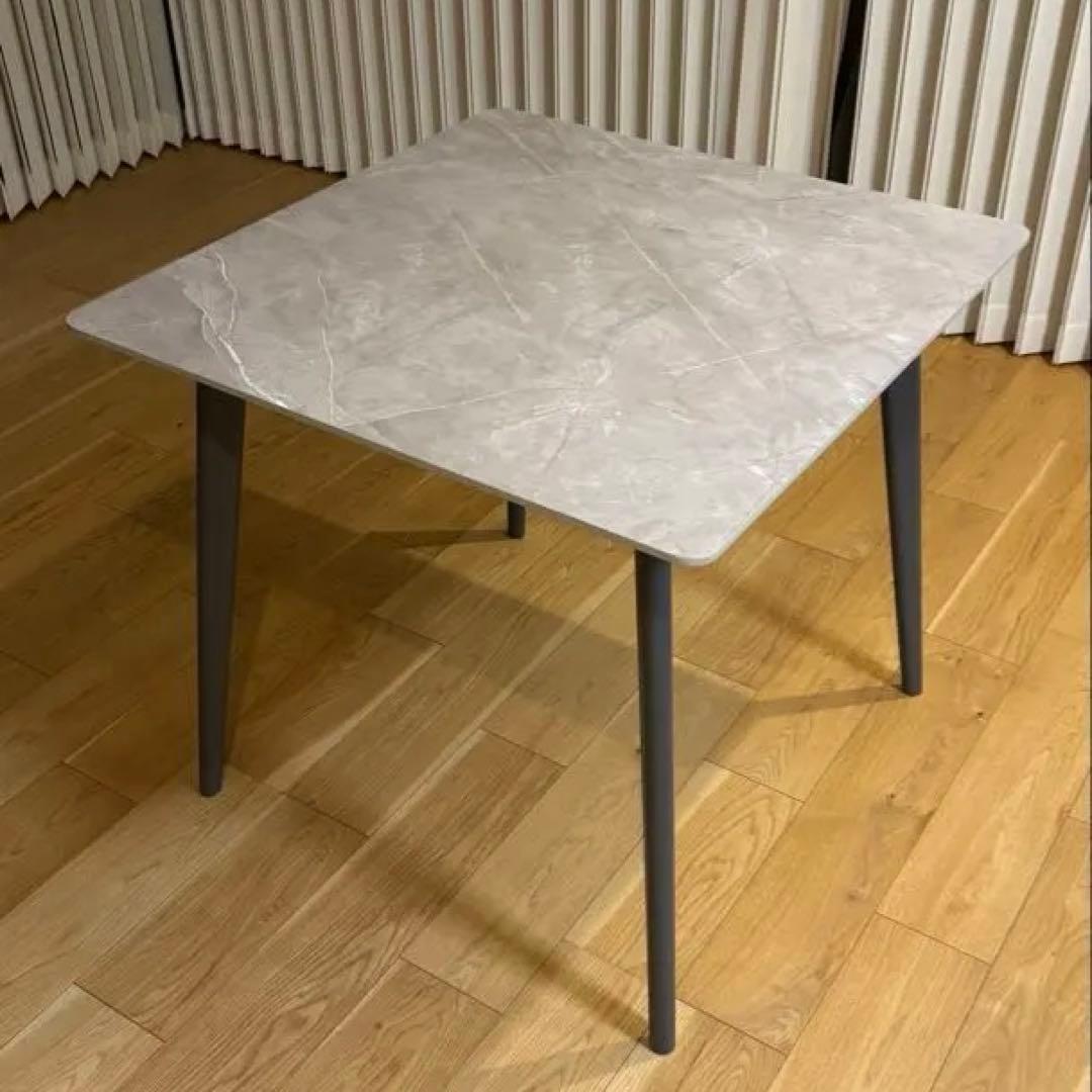 大理石風正方形ダイニングテーブル 2人用　80cm