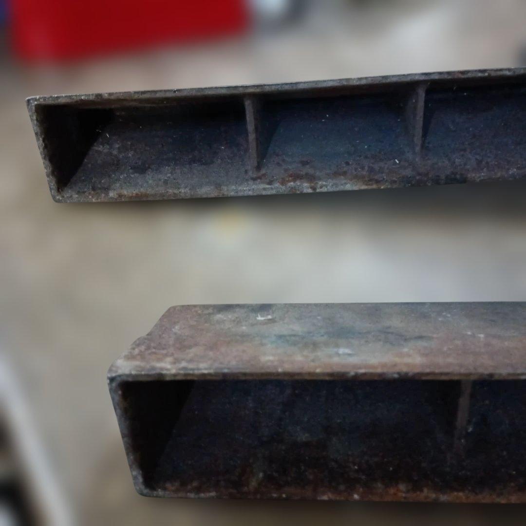 5107）ヴィンテージ　鋳鉄製のファイヤードッグ　ファイアドッグ　暖炉用品