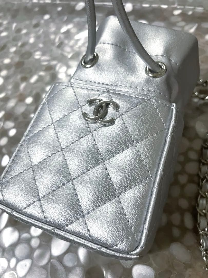 新品未使用！シャネル★CHANEL★非売品★ノベルティ★シルバー★キルティング