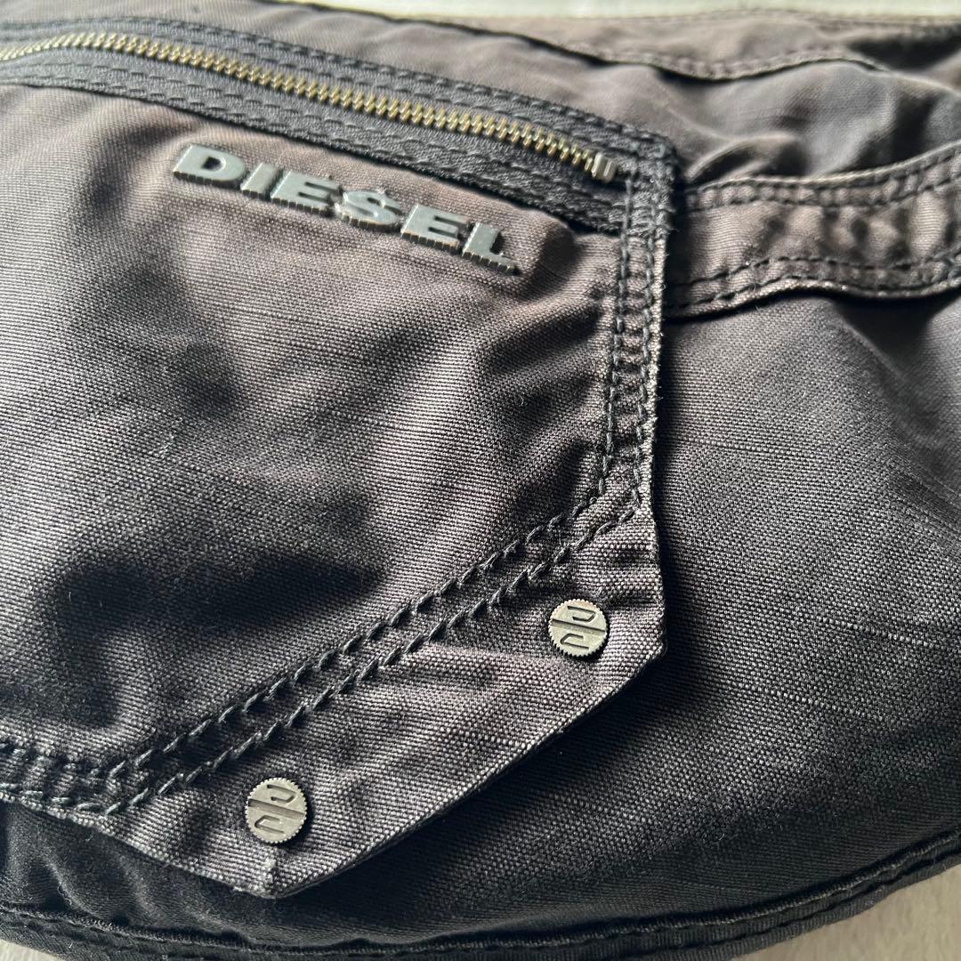 90s 00s y2k archive DIESELショルダーバック 三日月