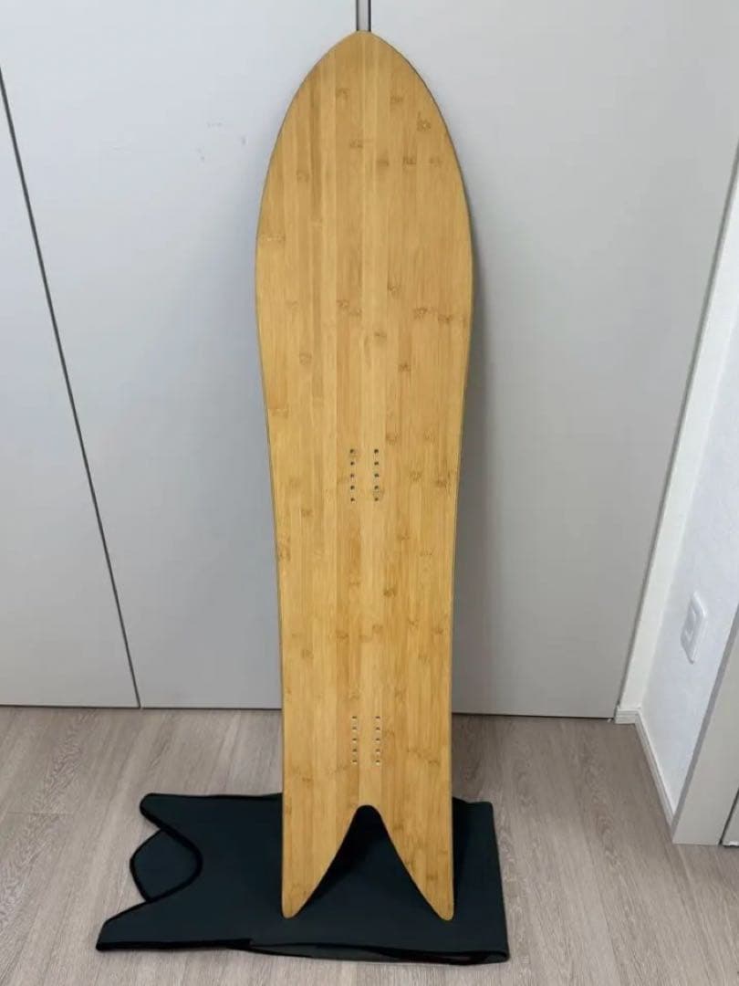 【超美品】スノーボード パウダーボード フィッシュテール 144cm 雪板