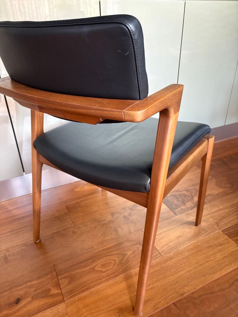 FUJI FURNITURE koti アームレスチェア本革ブラック